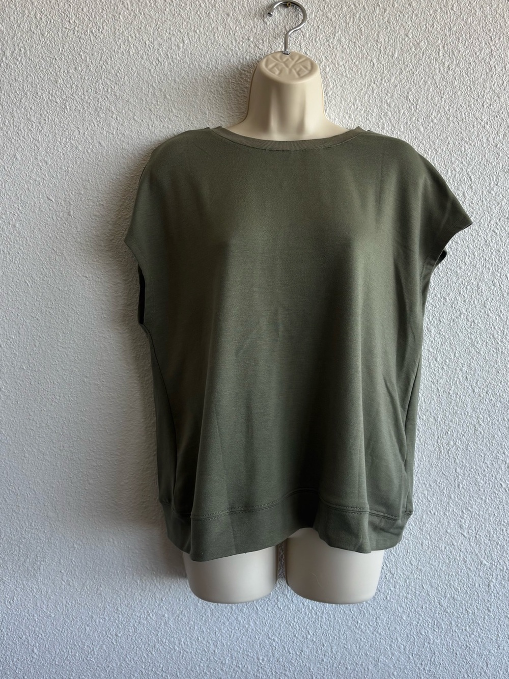 Relaxed Olive Crewneck Pullover Top